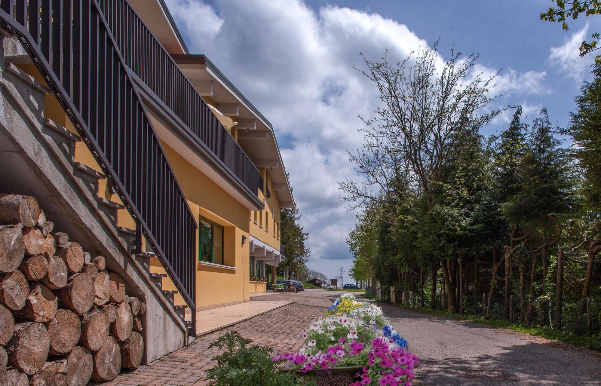 Residence Miravalle & Stella Alpina Valdobbiadene Luaran gambar